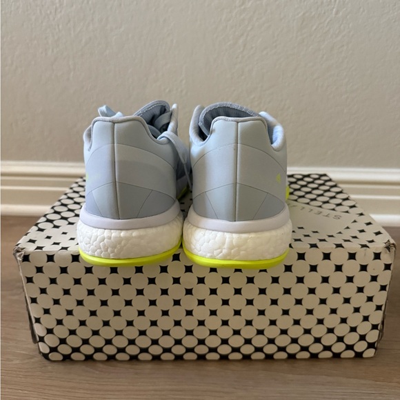 Adidas Stella McCartney Barricade Boost Tennis court shoe size 9 1/2 US. NWT. - Picture 4 of 7